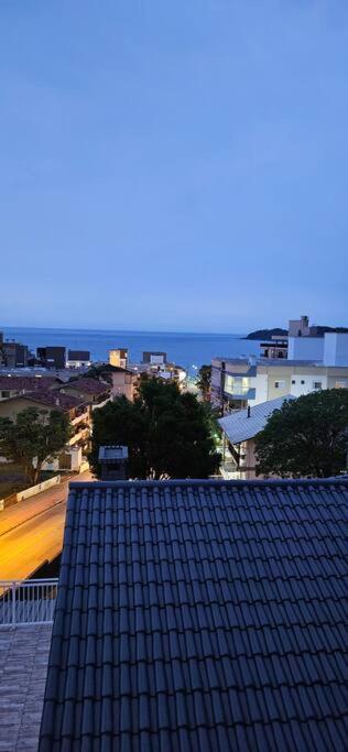Apto Vista Mar -250Mts Da Praia Bombinhas Eksteriør billede